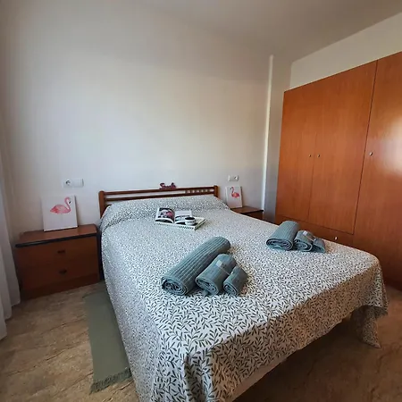 En La Playa De Les Cases De Apartament Alcanar